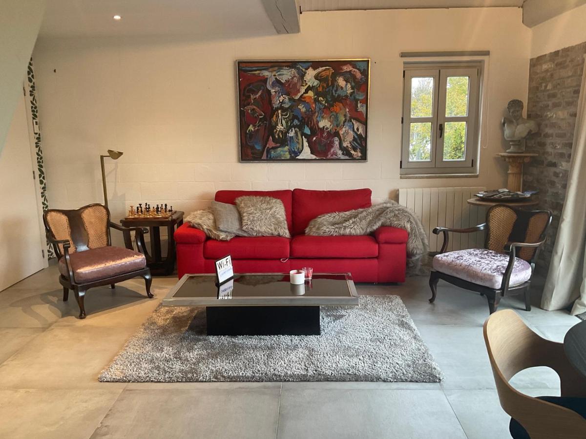 Lovely 1-Bedroom Appartement Le Joyau With Indoor Pool And Sauna Lasne Exterior foto